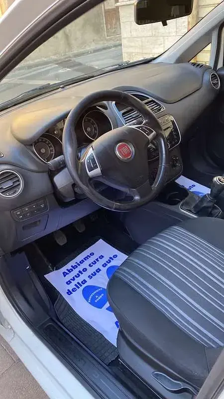 Usata Fiat Grande Punto S 75 CV (55 kW) 2012 Utilitaria