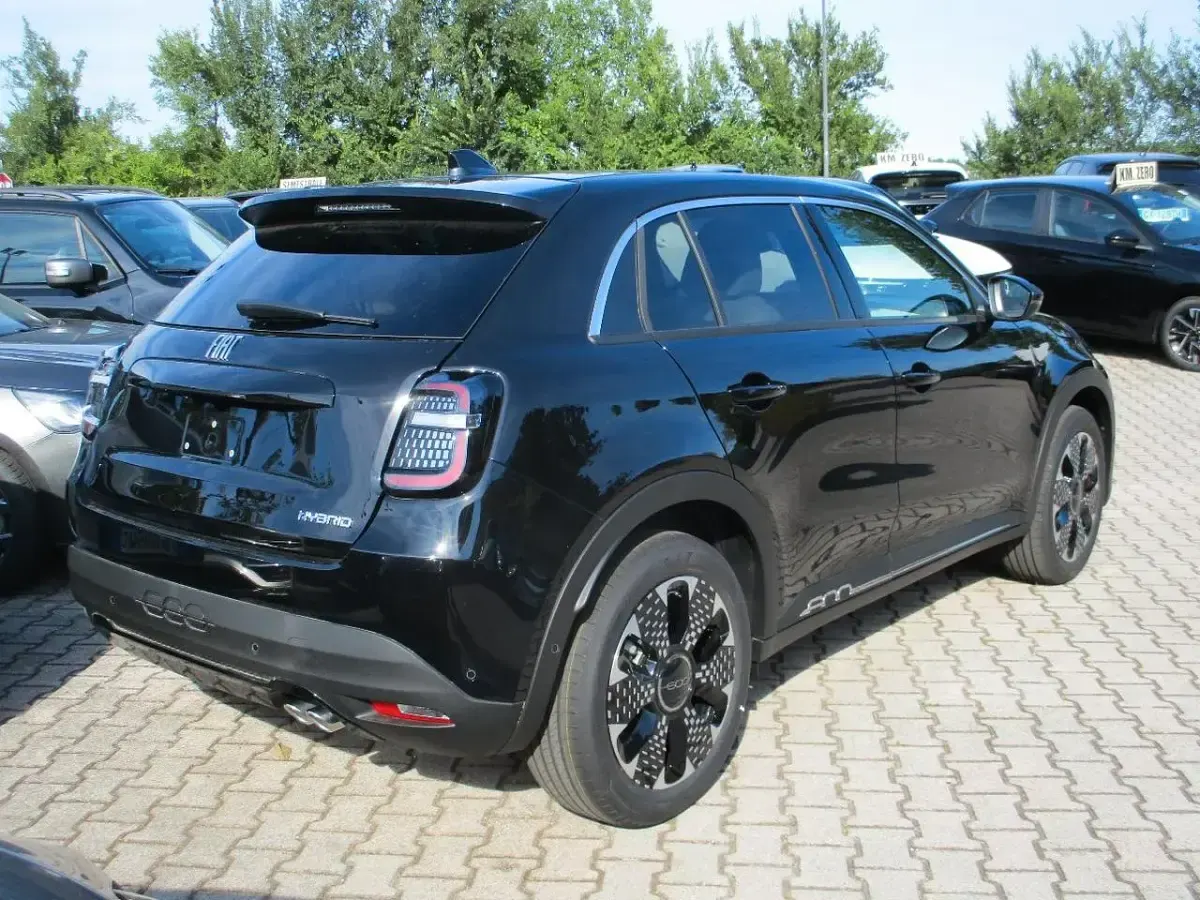 Nuova Fiat 600 La Prima 135 CV (99 kW) 2025 Viola SUV