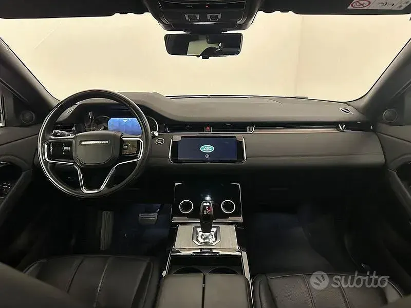 Usata Land Rover Range Rover evoque 2022 Grigio SUV