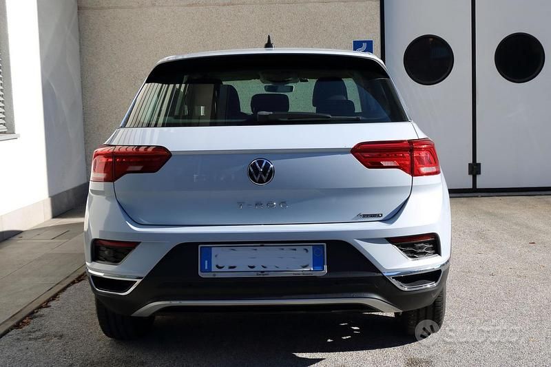 Usata VW T-Roc Business 150 CV (110 kW) 2020 Bianco SUV