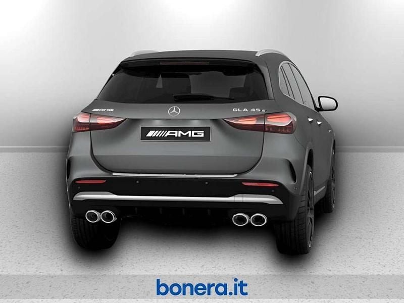 Nuova Mercedes GLA45 AMG Premium 421 CV (309 kW) 2025 Grigio montagna magno manufakt SUV