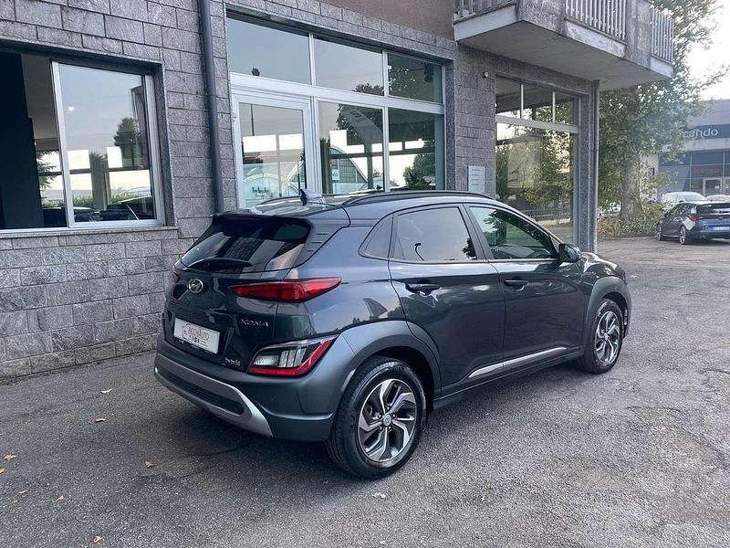 Usata Hyundai Kona 140 CV (102 kW) 2022 Grigio SUV