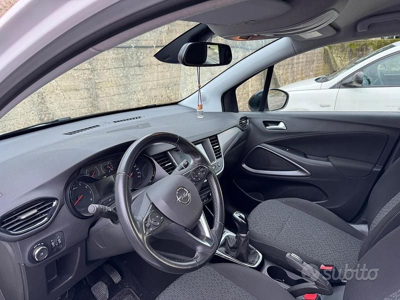 Usata Opel Crossland 2022 Bianco SUV