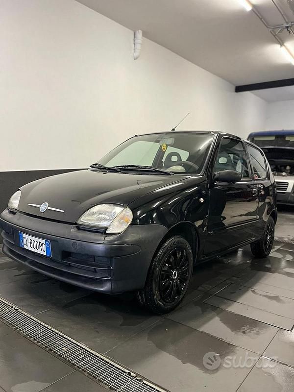 Usata Fiat 600 54 CV (39 kW) 2005 Utilitaria
