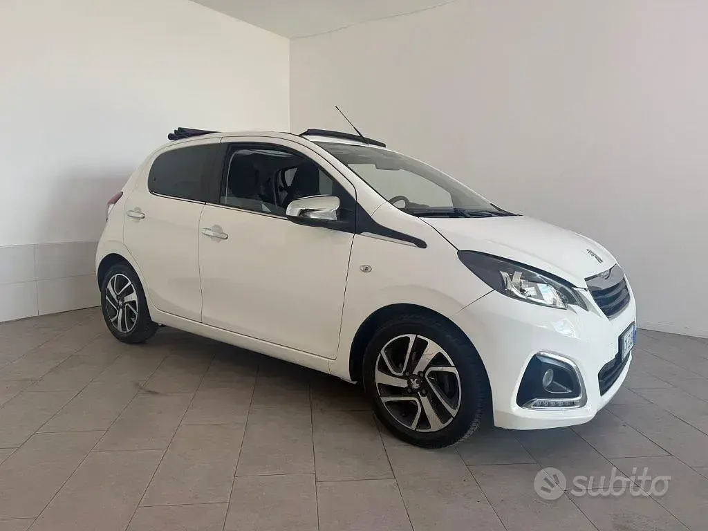 Usata Peugeot 108 Active 82 CV (60 kW) 2017 Bianco Cabrio