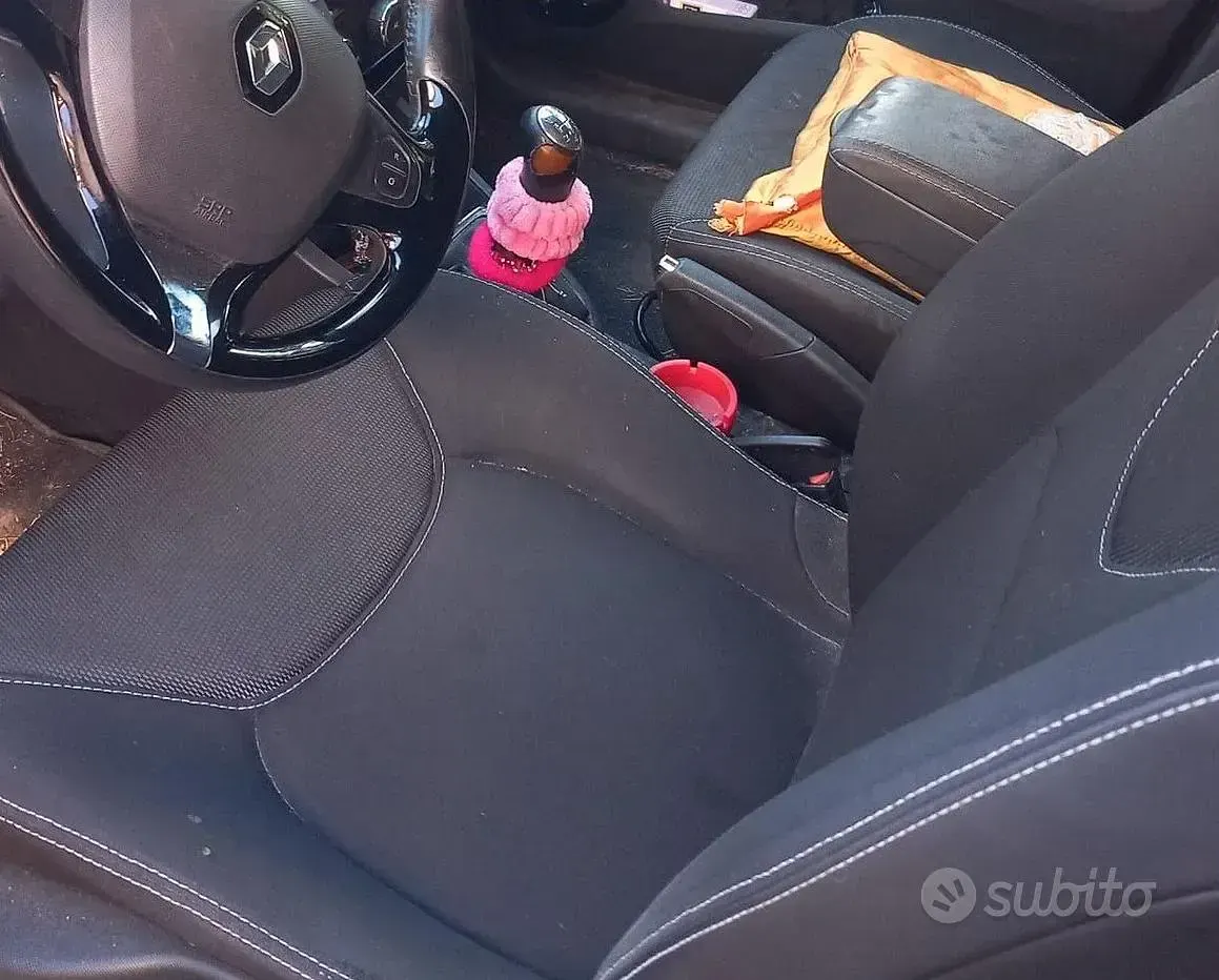 Usata Renault Clio 75 CV (55 kW) 2014 Rosso Station wagon