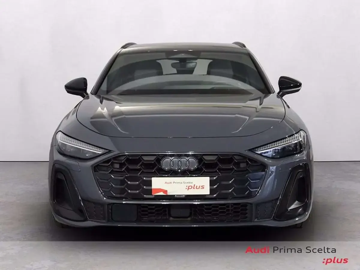 Usata Audi A5 S-Line 204 CV (150 kW) 2024 Grigio magnete Station wagon