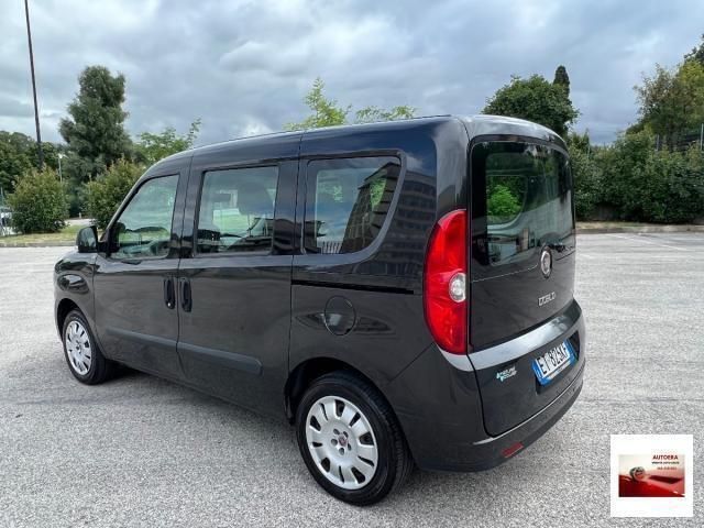 Usata Fiat Doblò 120 CV (88 kW) 2013 Bianco Monovolume