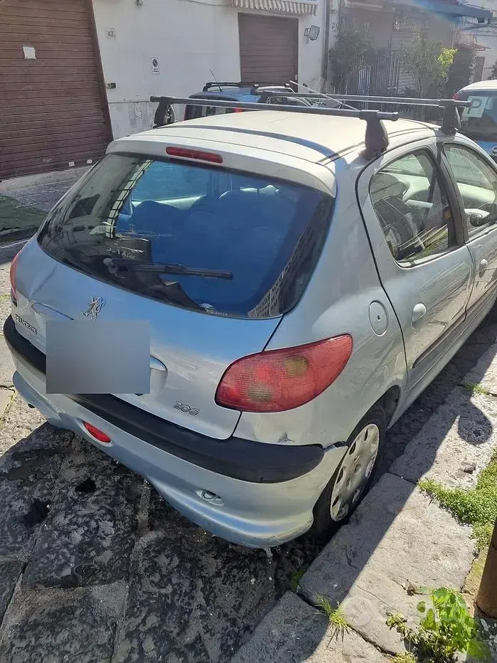 Usata Peugeot 206 60 CV (44 kW) 2004 Grigio Berlina