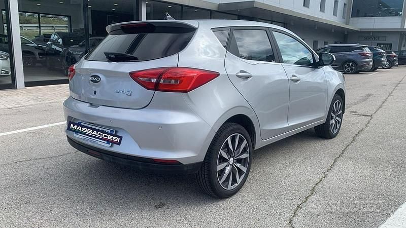 Usata EVO Evo 3 106 CV (77 kW) 2025 Grigio SUV