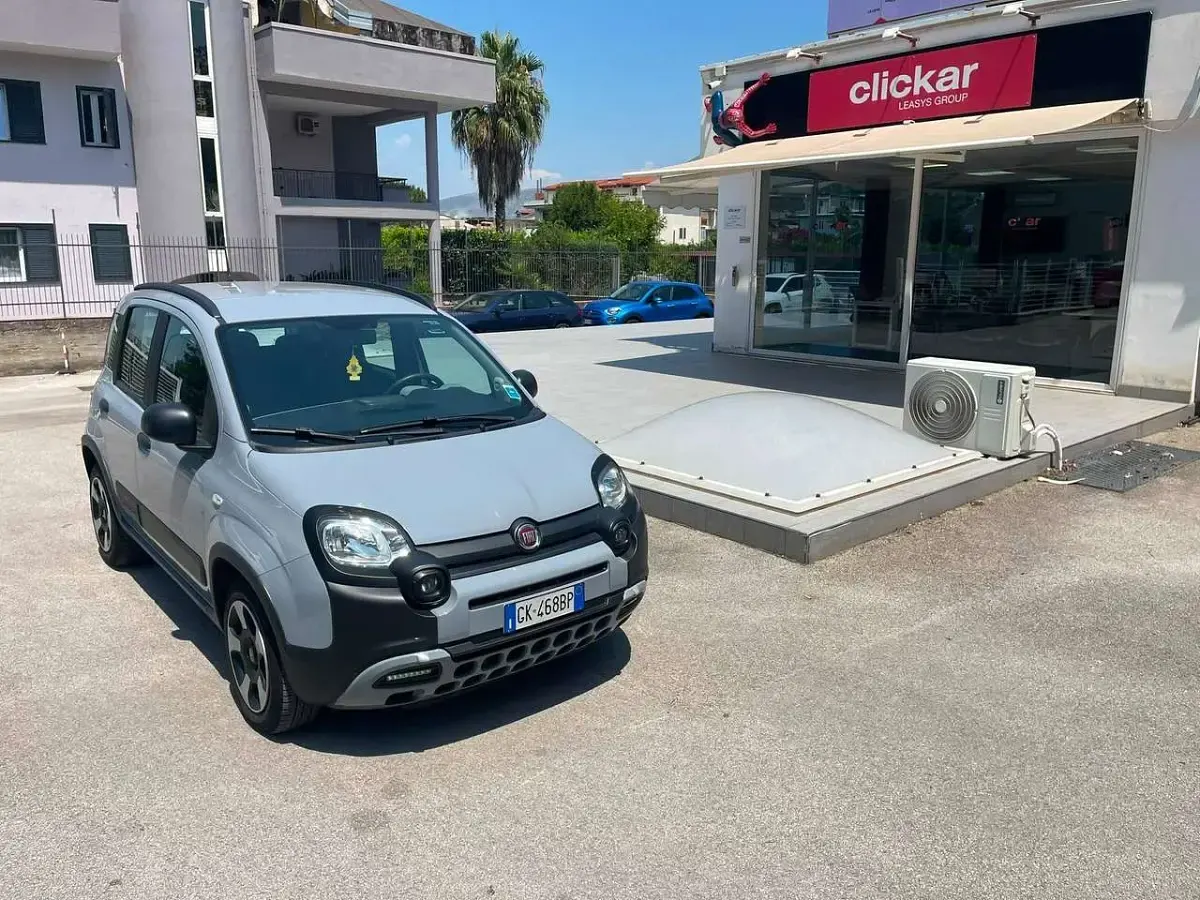 Usata Fiat Panda Cross Cross 69 CV (50 kW) 2022 Grigio Utilitaria