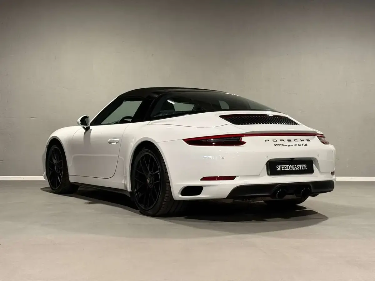 Usata Porsche 991 450 CV (330 kW) 2018 Pure white Cabrio