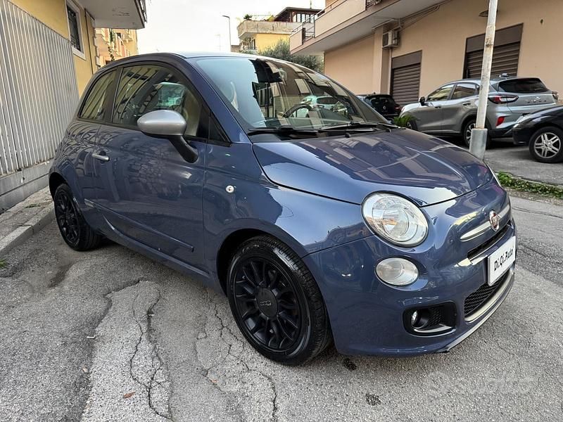 Usata Fiat 500S S 85 CV (62 kW) 2011 Blu Berlina