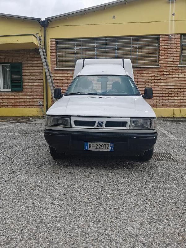 Usata Fiat Fiorino 63 CV (46 kW) 2000 Bianco Monovolume