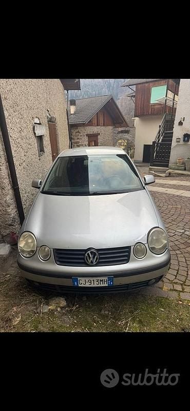 Usata VW Polo 2002 Grigio Utilitaria