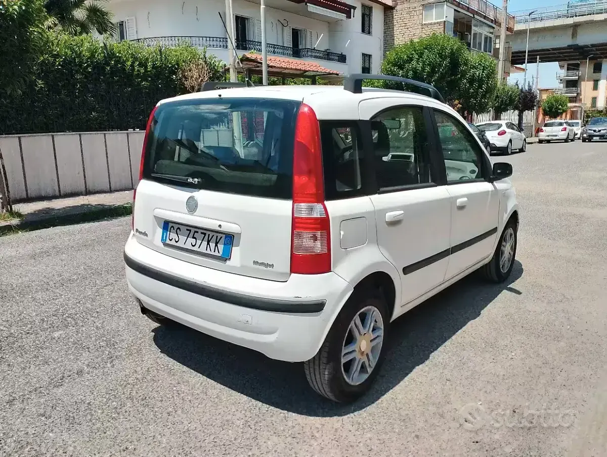 Usata Fiat Panda Dynamic 69 CV (50 kW) 2004 Utilitaria