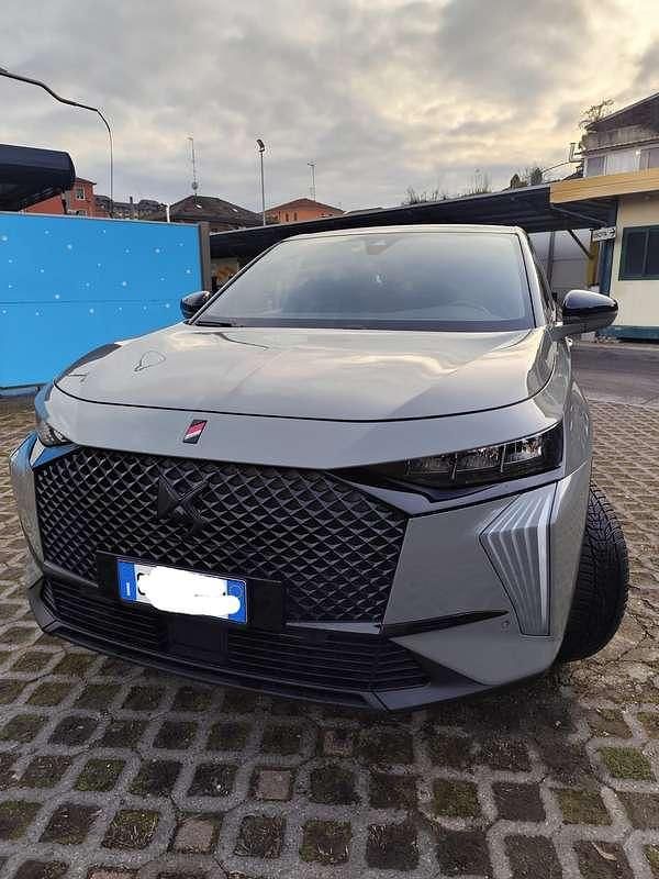 Usata DS Automobiles DS7 Crossback Performance 131 CV (96 kW) 2023 Grigio SUV
