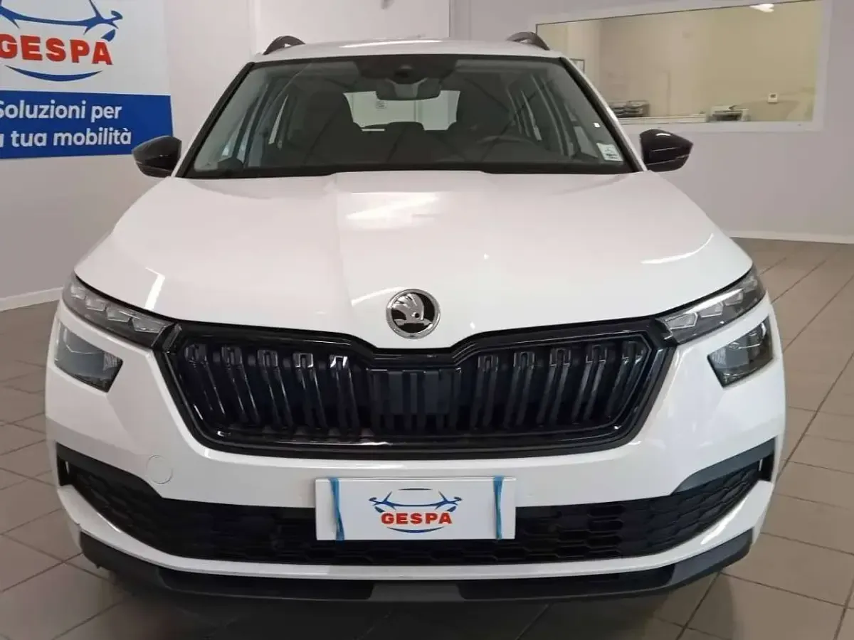 Usata Skoda Kamiq 110 CV (80 kW) 2023 Bianco SUV