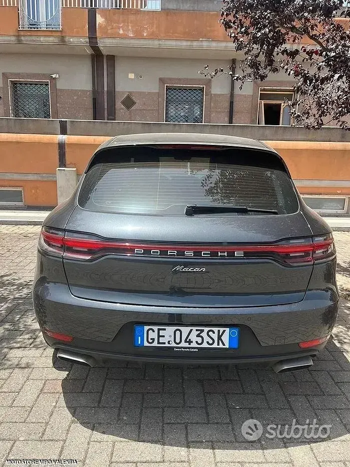 Usata Porsche Macan 265 CV (194 kW) 2021 Nero SUV