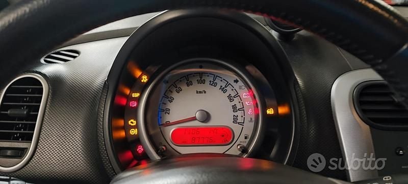 Usata Opel Agila Enjoy 86 CV (63 kW) 2009 Bianco Utilitaria