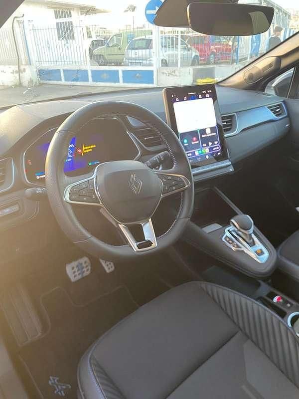 Usata Renault Symbioz Techno 140 CV (102 kW) 2025 Grigio SUV
