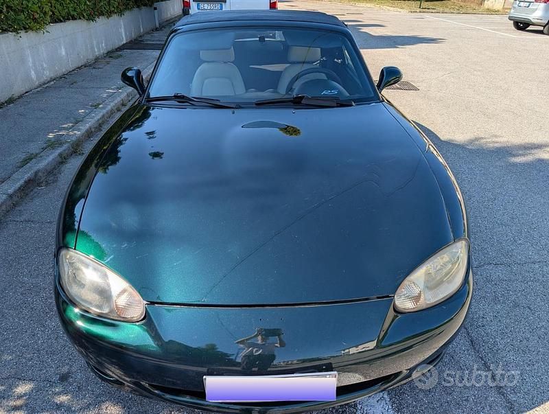 Usata Mazda MX5 110 CV (80 kW) 1998 Verde(met.) Cabrio