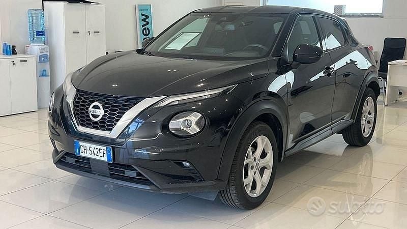 Nero Usata 2022 Nissan Juke N-Connecta SUV | 13.500 € (Ottimo prezzo) - Immagine 1/4