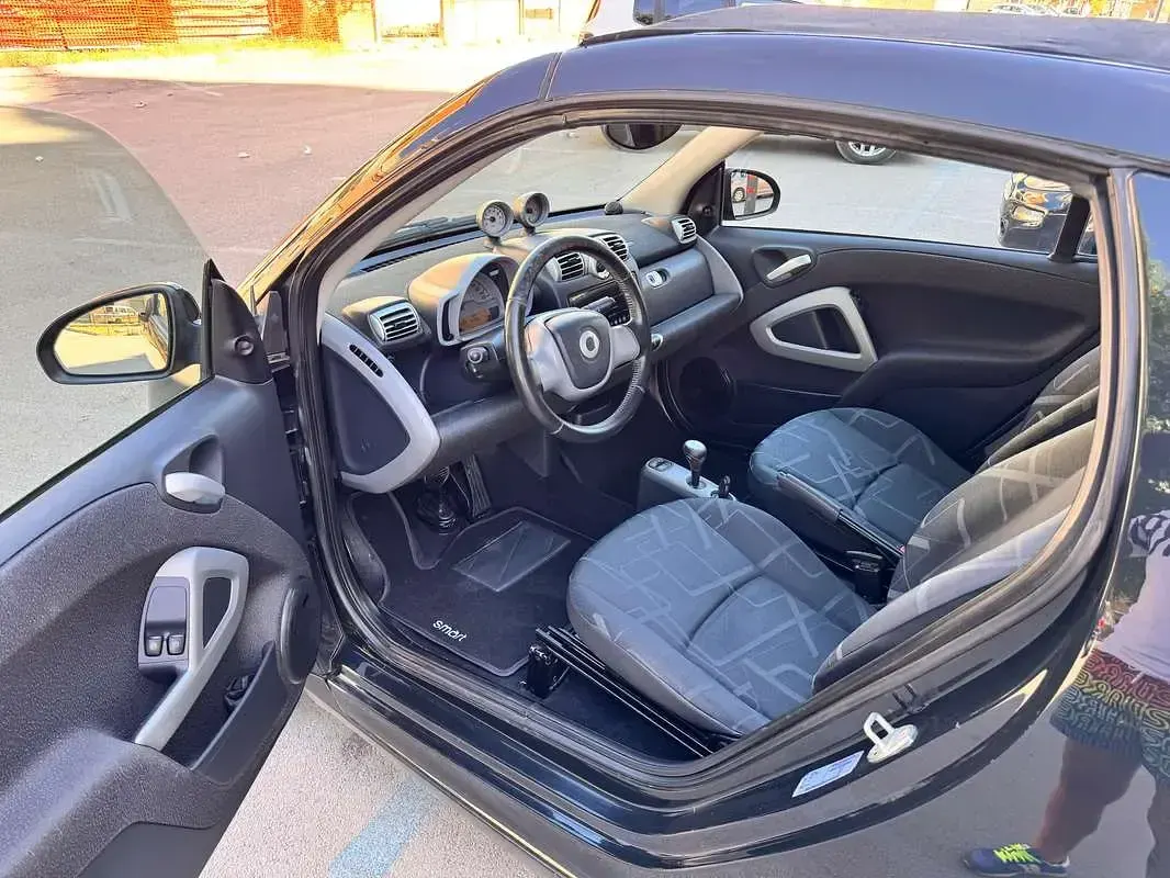 Usata Smart ForTwo Cabrio Passion 84 CV (61 kW) 2007 Nero Cabrio