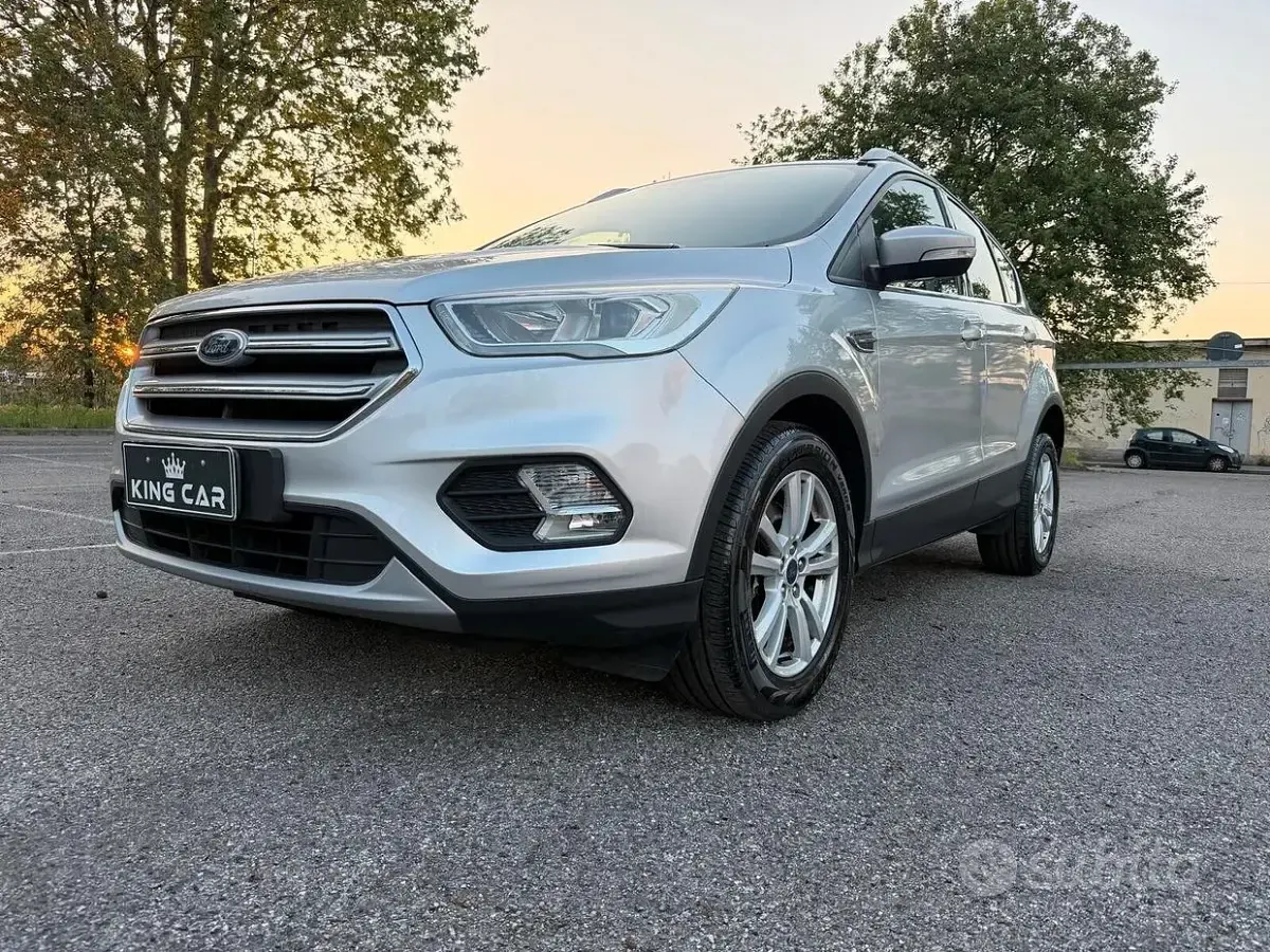 Usata Ford Kuga ST 120 CV (88 kW) 2018 Grigio SUV