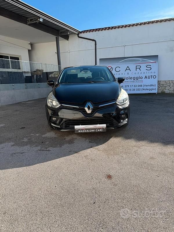 Usata Renault Clio IV Zen 75 CV (55 kW) 2017 Nero Berlina
