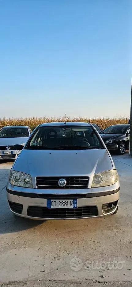 Usata Fiat Punto Active 60 CV (44 kW) 2005 Utilitaria