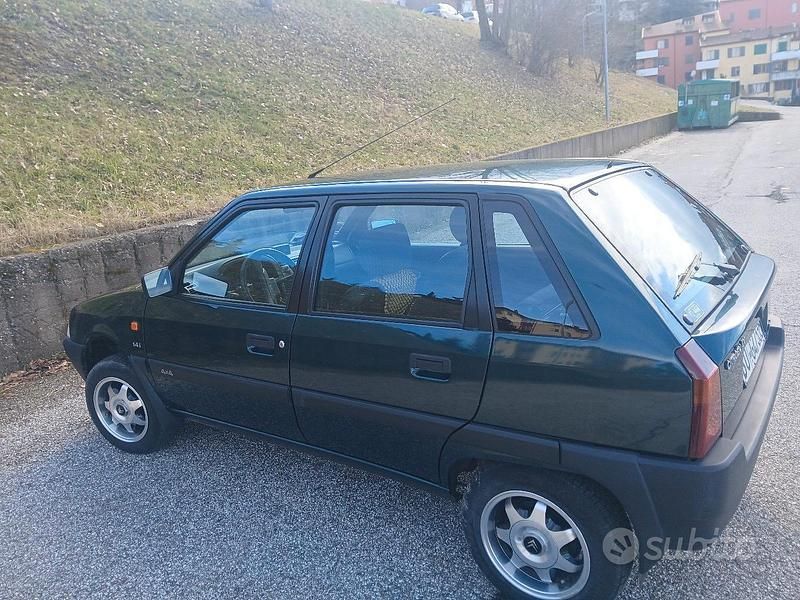 Usata Citroën AX 75 CV (55 kW) 1993 Verde Utilitaria