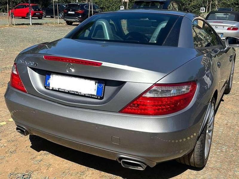 Usata Mercedes SLK200 184 CV (135 kW) 2011 Cabrio