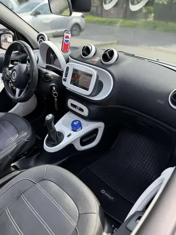 Usata Smart ForFour Prime 71 CV (52 kW) 2015 Utilitaria