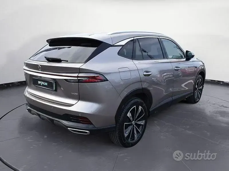 Usata MG HS Luxury 170 CV (125 kW) 2025 Marrone SUV