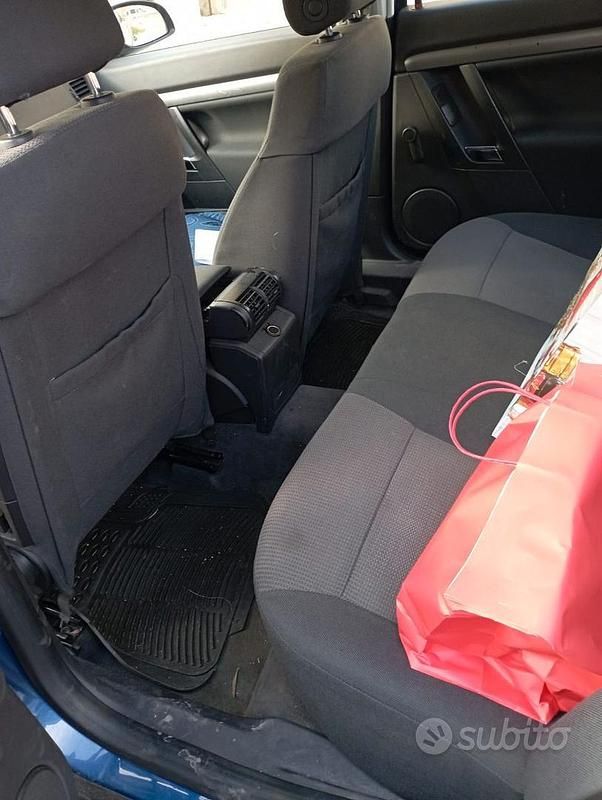 Usata Opel Vectra 2002 Berlina