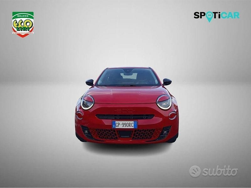 Usata Fiat 600E Red 114 kW (156 CV) 2023 Rosso SUV