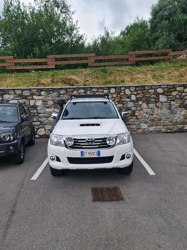 Usata Toyota HiLux 171 CV (125 kW) 2013 Pick-up