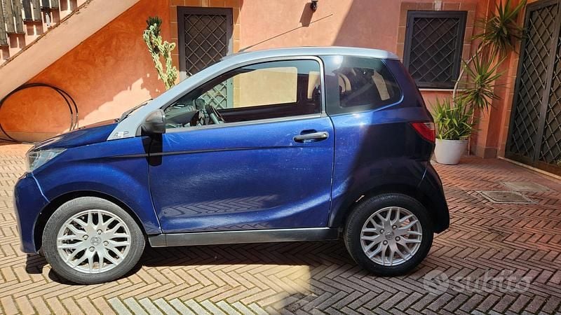 Usata Aixam City 2022 Blu Utilitaria