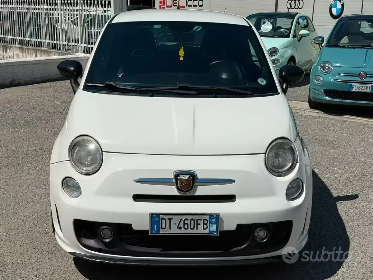 Usata Abarth 500 135 CV (99 kW) 2008 Bianco Utilitaria