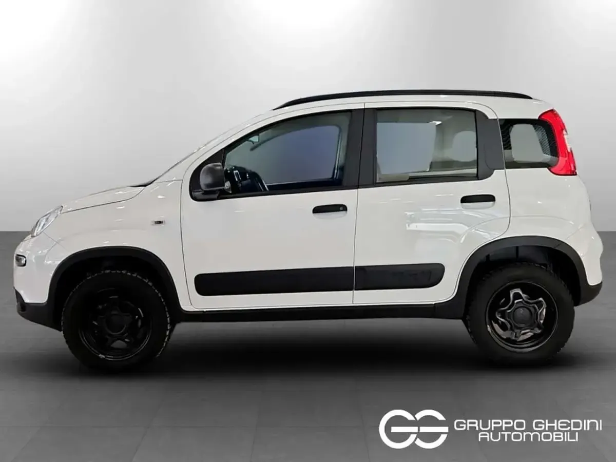 Usata Fiat Panda Wild 86 CV (63 kW) 2022 Bianco Utilitaria