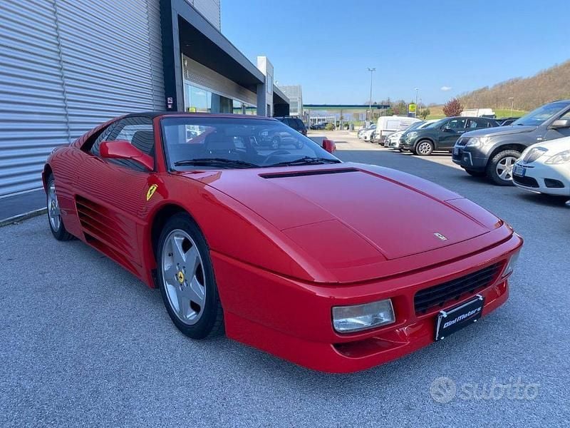 Usata Ferrari 348 300 CV (220 kW) 1991 Rosso Cabrio