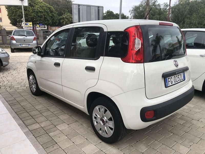 Usata Fiat Panda Lounge 80 CV (58 kW) 2016 Bianco Utilitaria