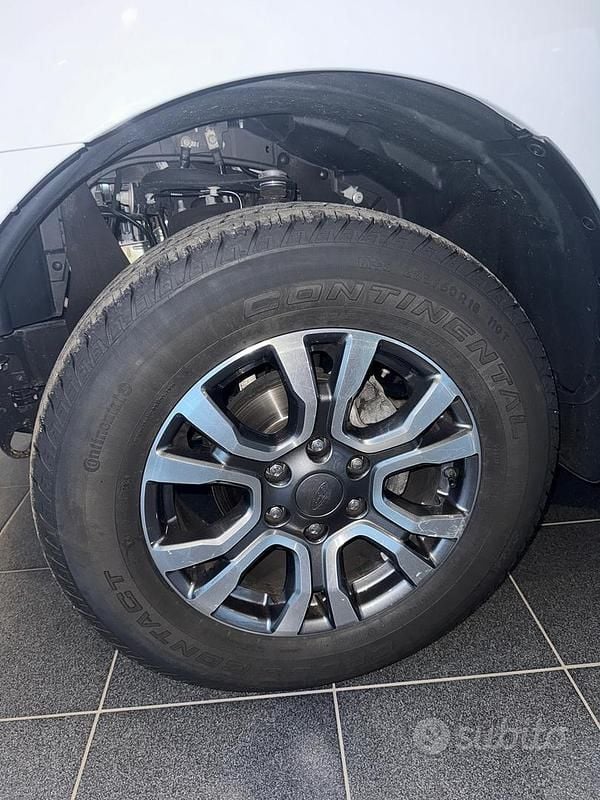 Usata Ford Ranger Wildtrack 169 CV (124 kW) 2023 Bianco Pick-up