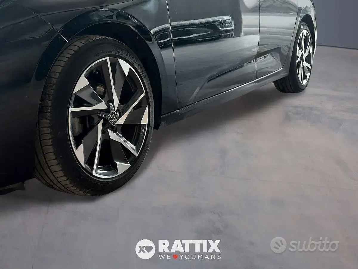 Usata Peugeot 308 Allure 131 CV (96 kW) 2023 Nero perla Berlina
