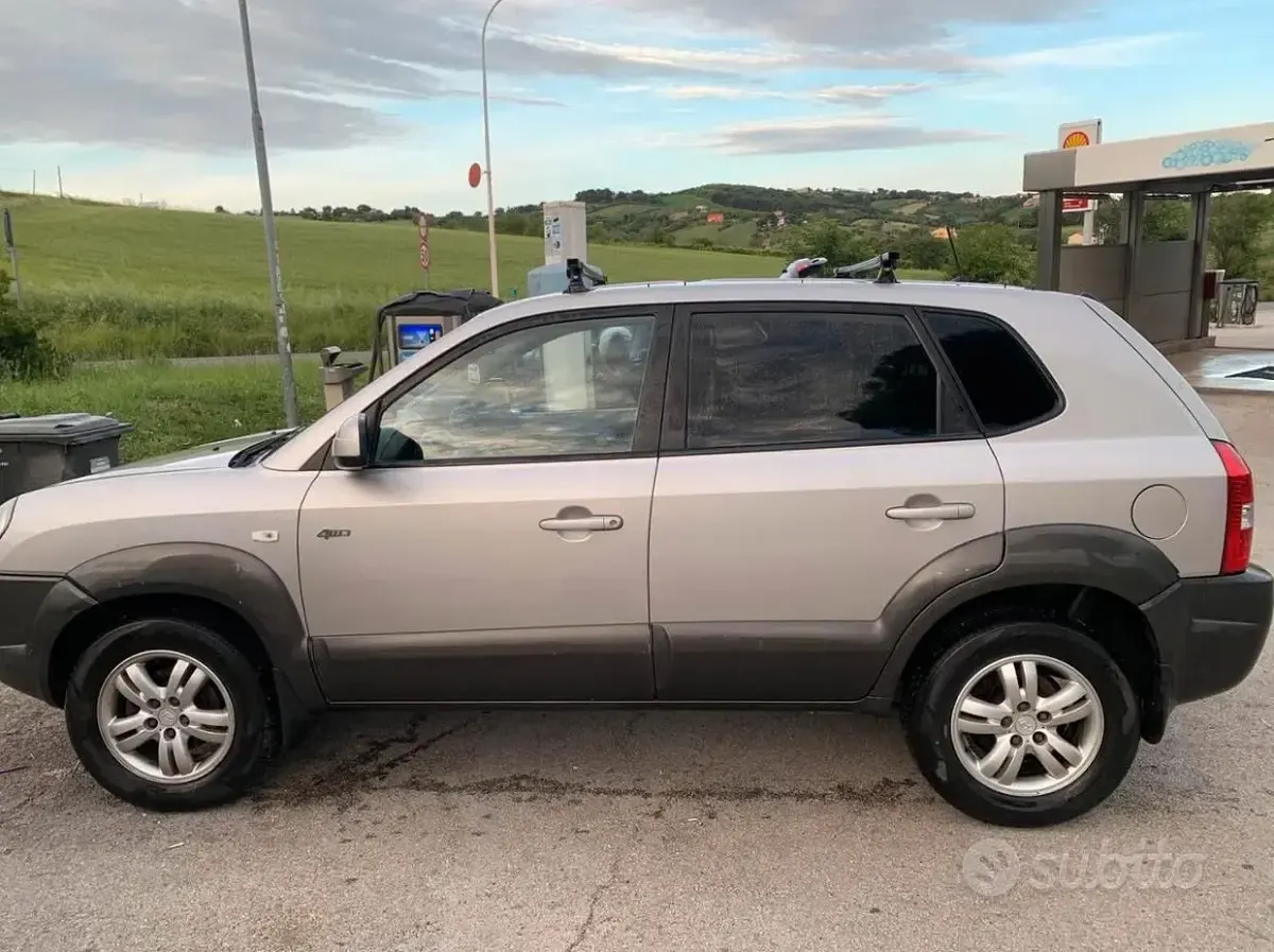 Usata Hyundai Tucson 112 CV (82 kW) 2006 SUV