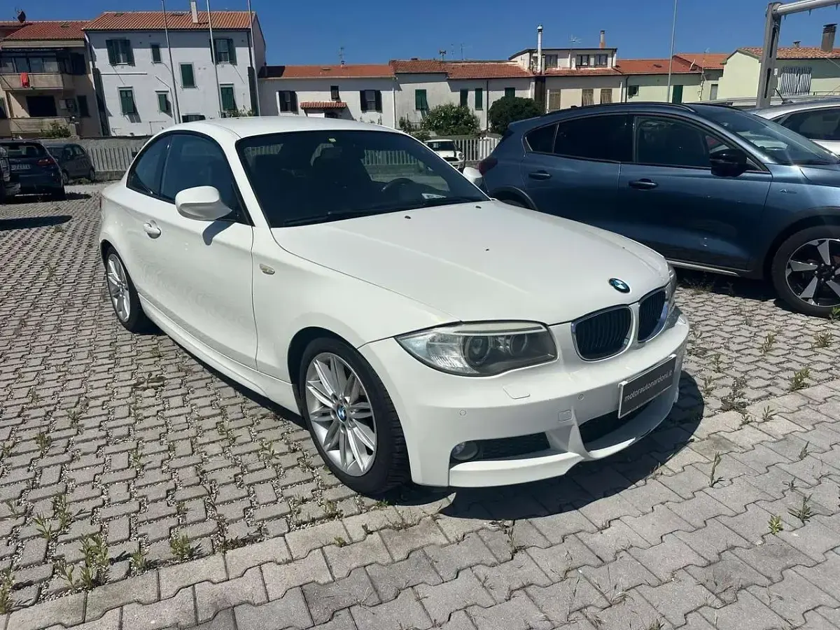 Usata BMW 123 Coupé M Sport 204 CV (150 kW) 2012 Bianco Coupé