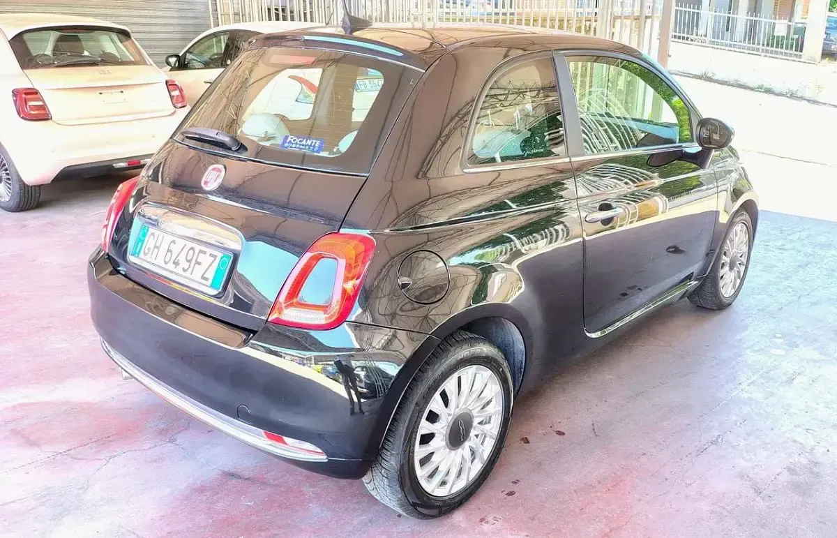 Usata Fiat 500 Dolcevita 69 CV (50 kW) 2021 Nero Berlina