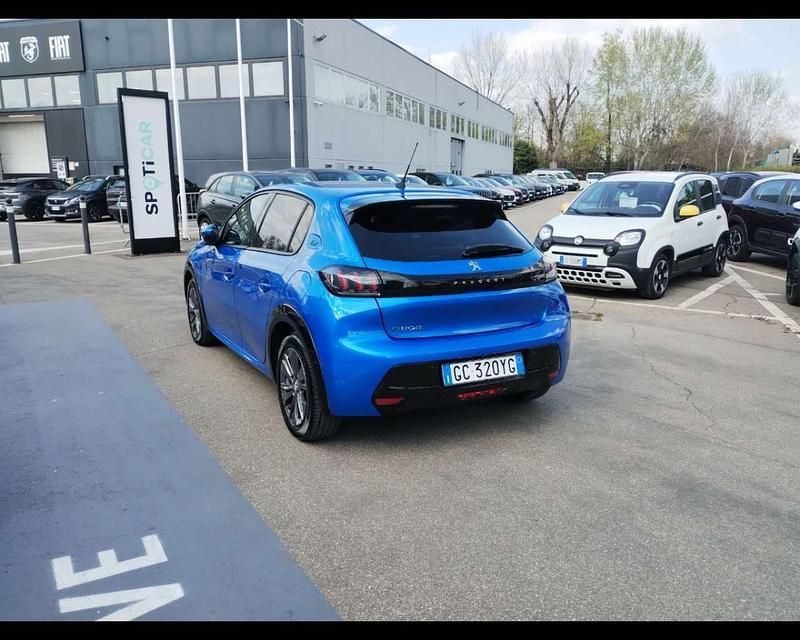 Käytetty Peugeot e-208 Allure 56 kW (77 HP) 2020 Sininen Viistoperä