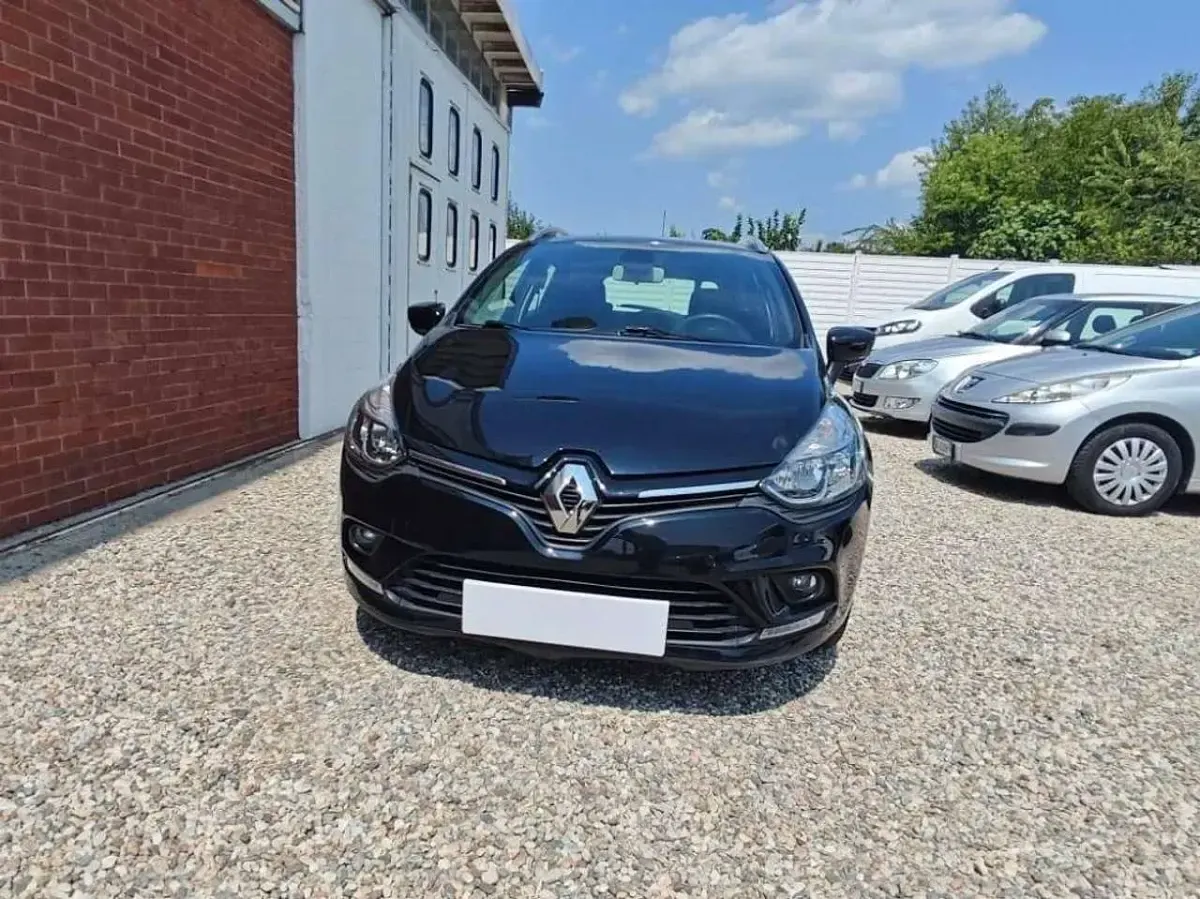 Usata Renault Clio Zen 75 CV (55 kW) 2018 Nero Station wagon